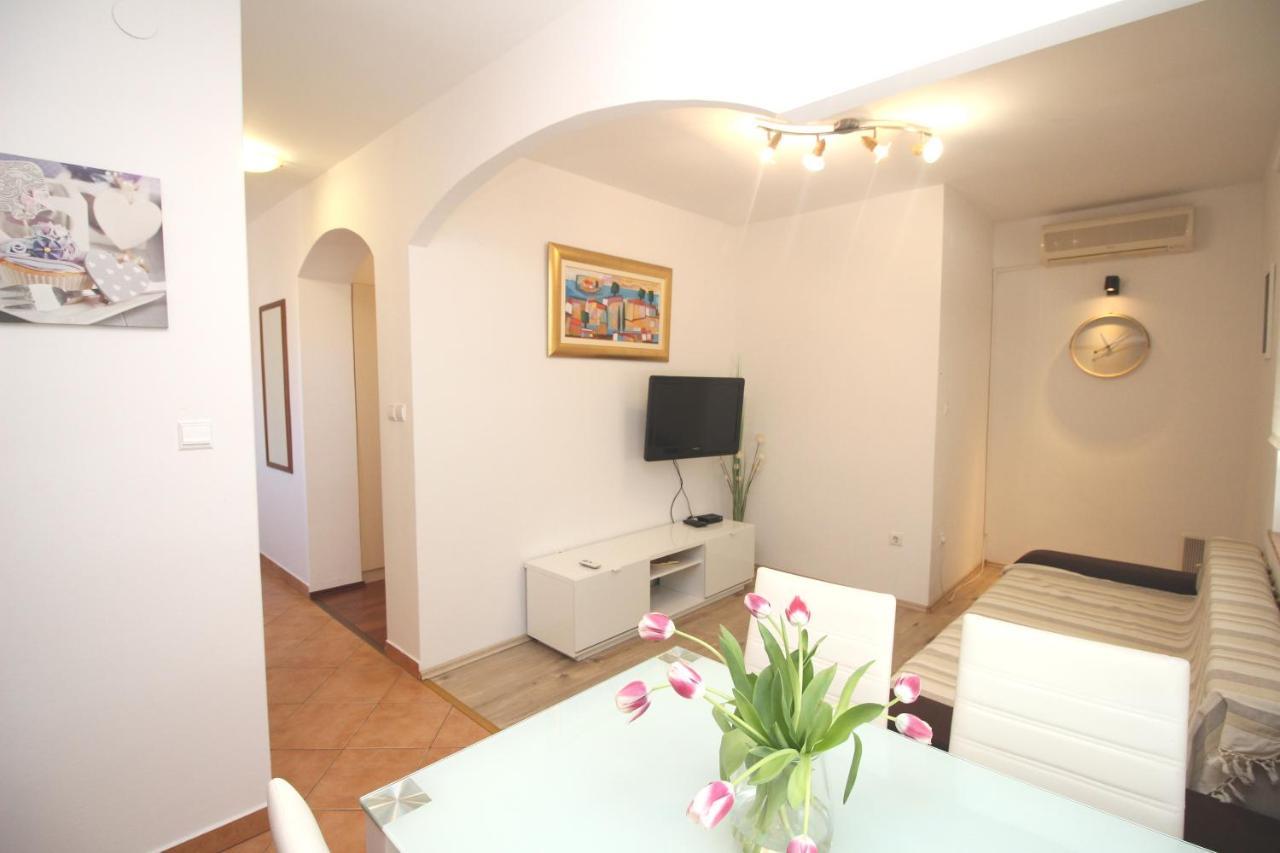 Apartments Vesna Пунат Экстерьер фото