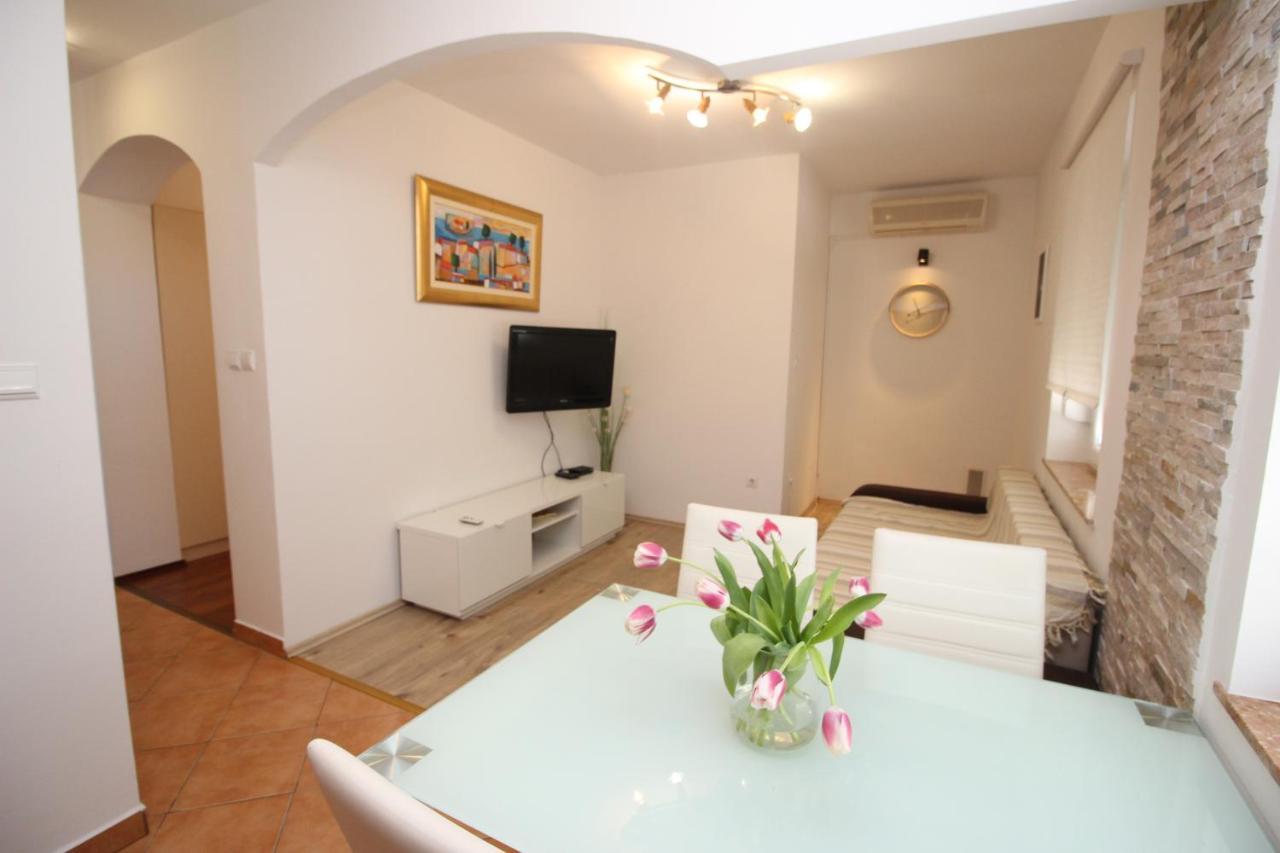 Apartments Vesna Пунат Экстерьер фото