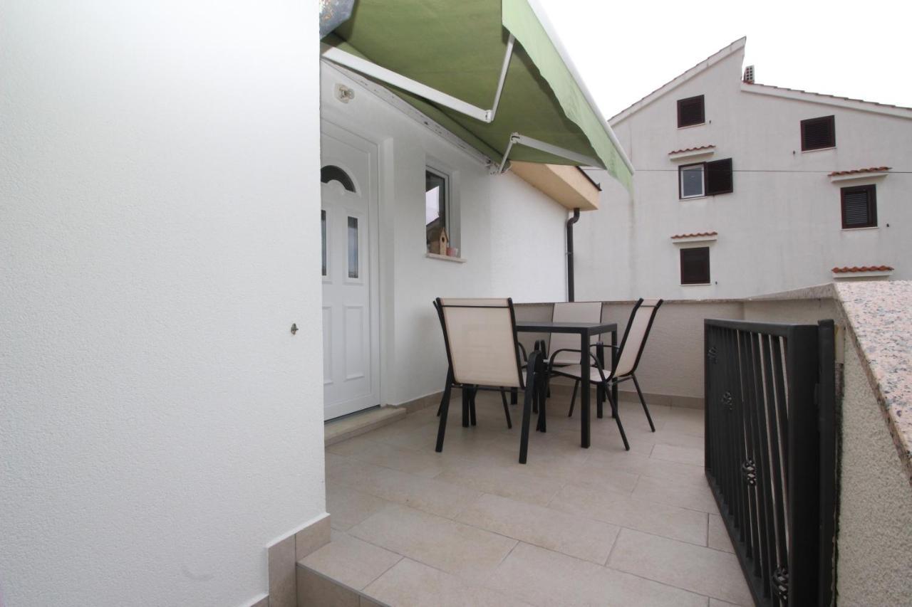 Apartments Vesna Пунат Экстерьер фото